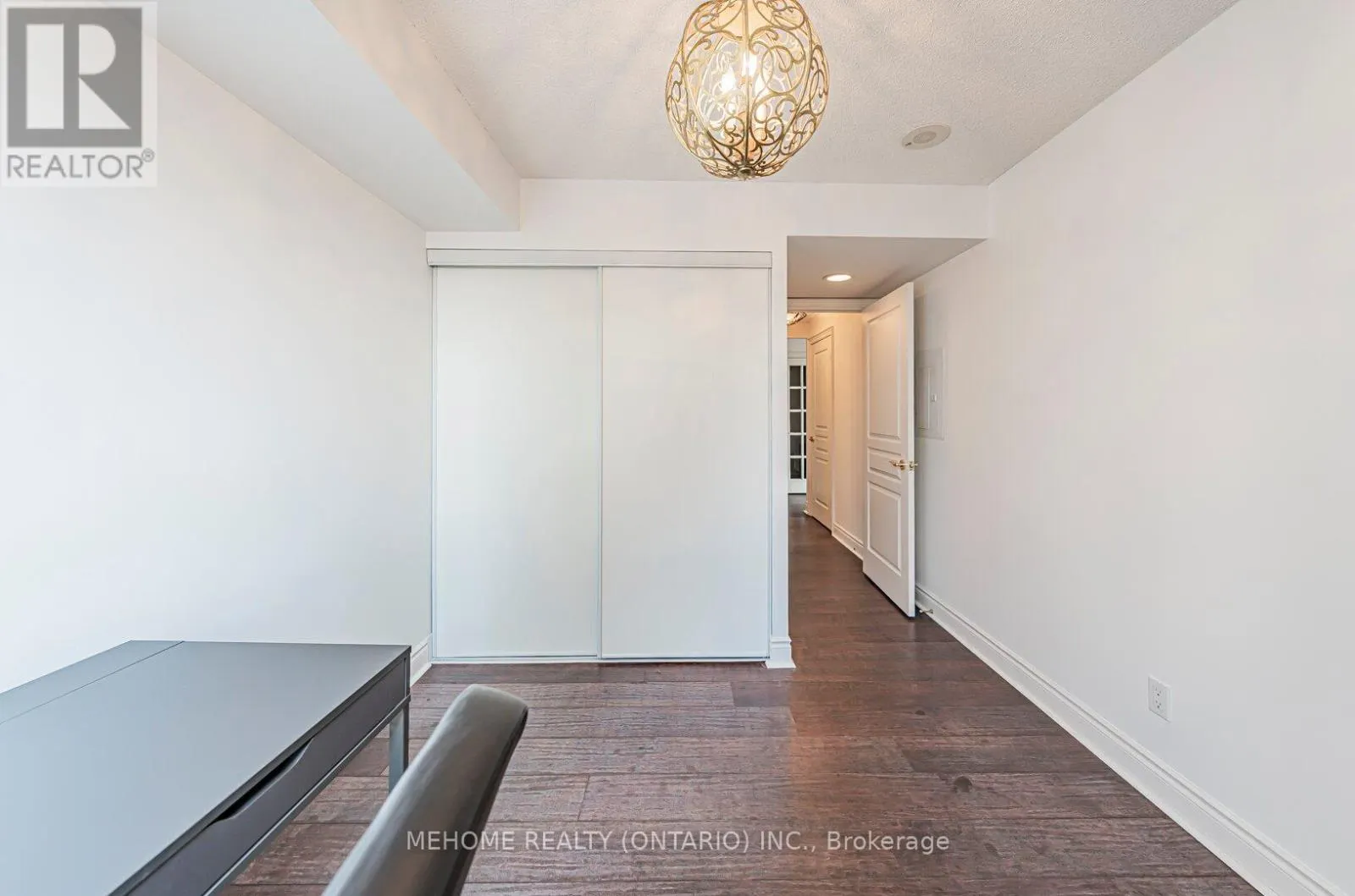 1304 - 10 NORTHTOWN WAY