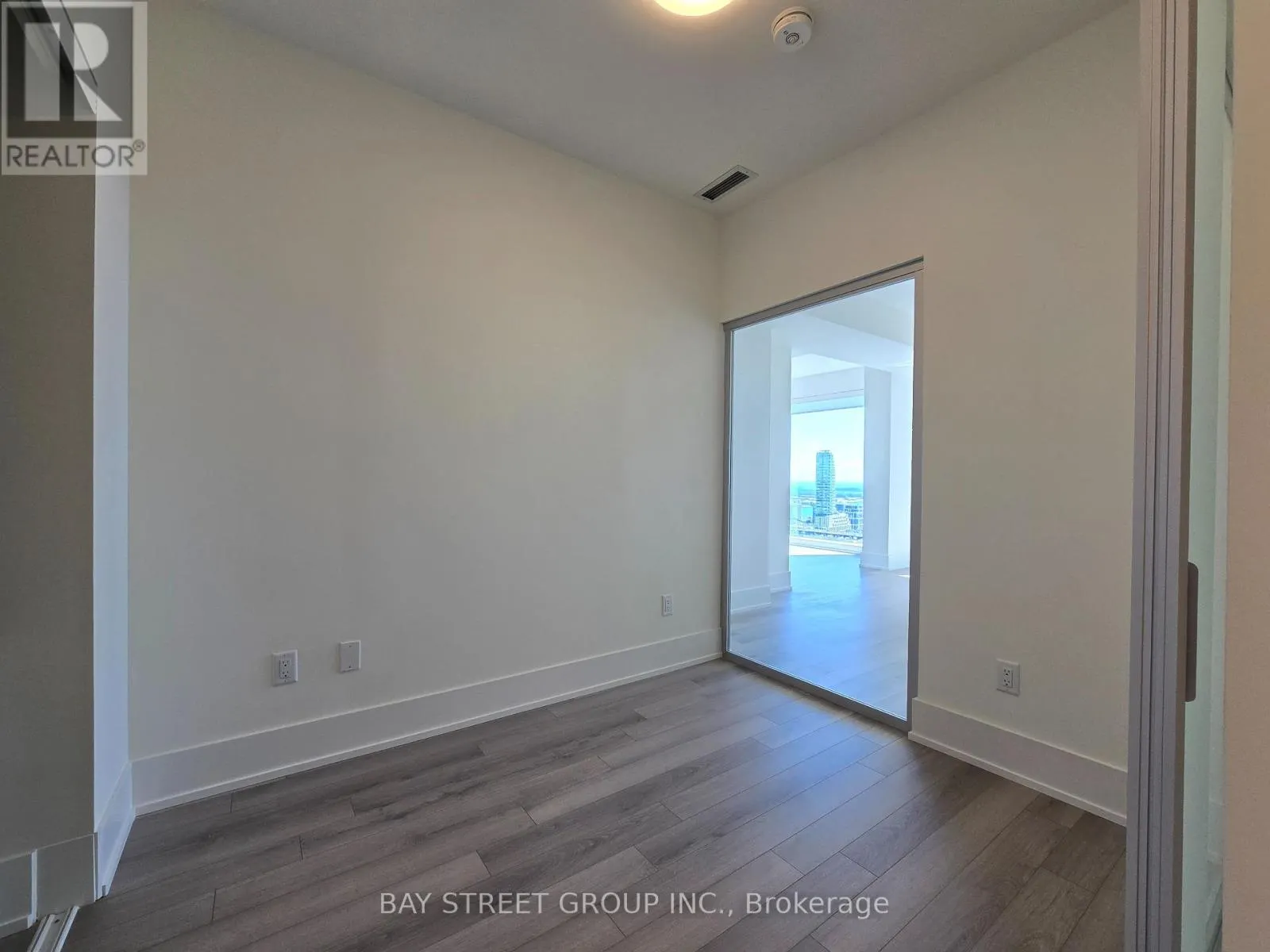 3607 - 89 CHURCH STREET