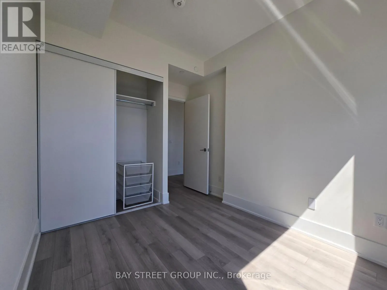 3607 - 89 CHURCH STREET