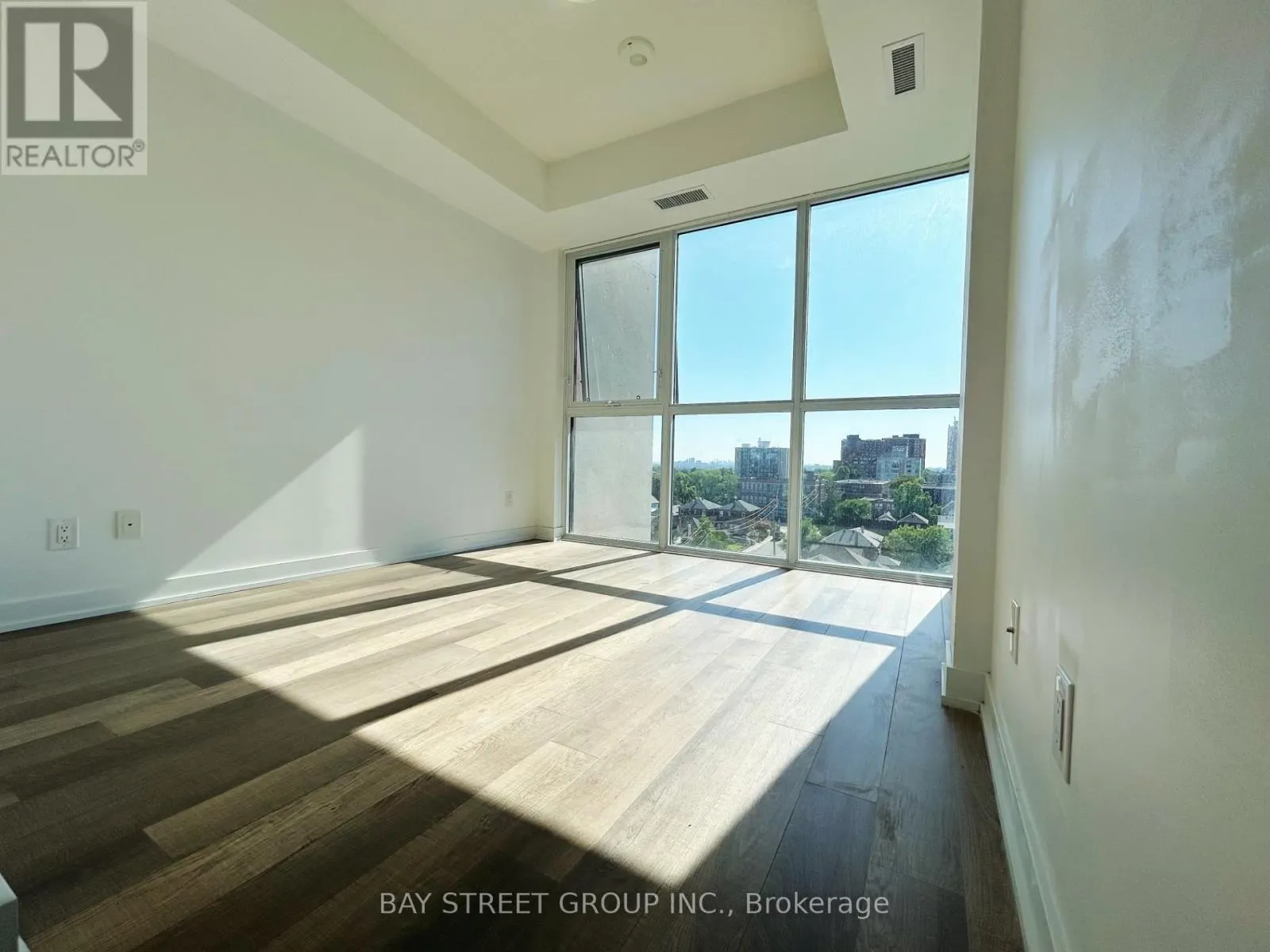 706 - 1603 EGLINTON AVENUE W