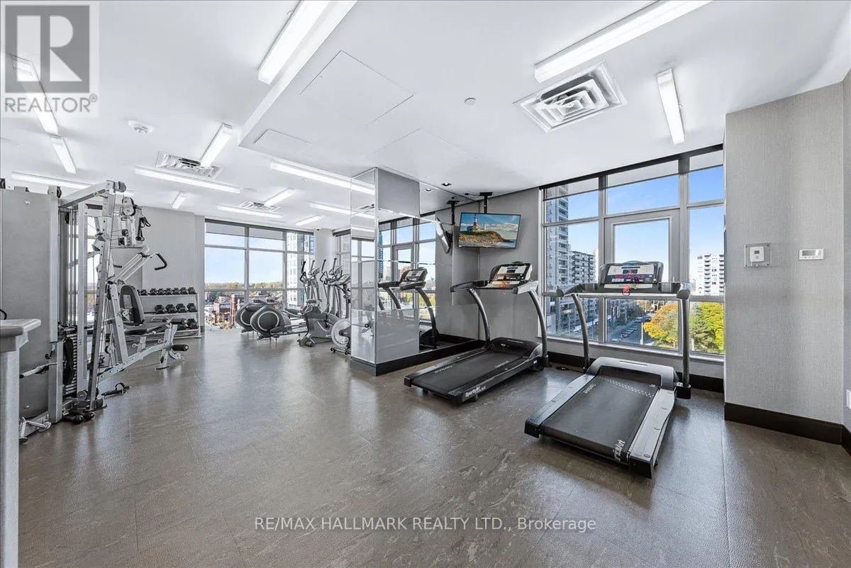 1811 - 501 ST CLAIR AVENUE W