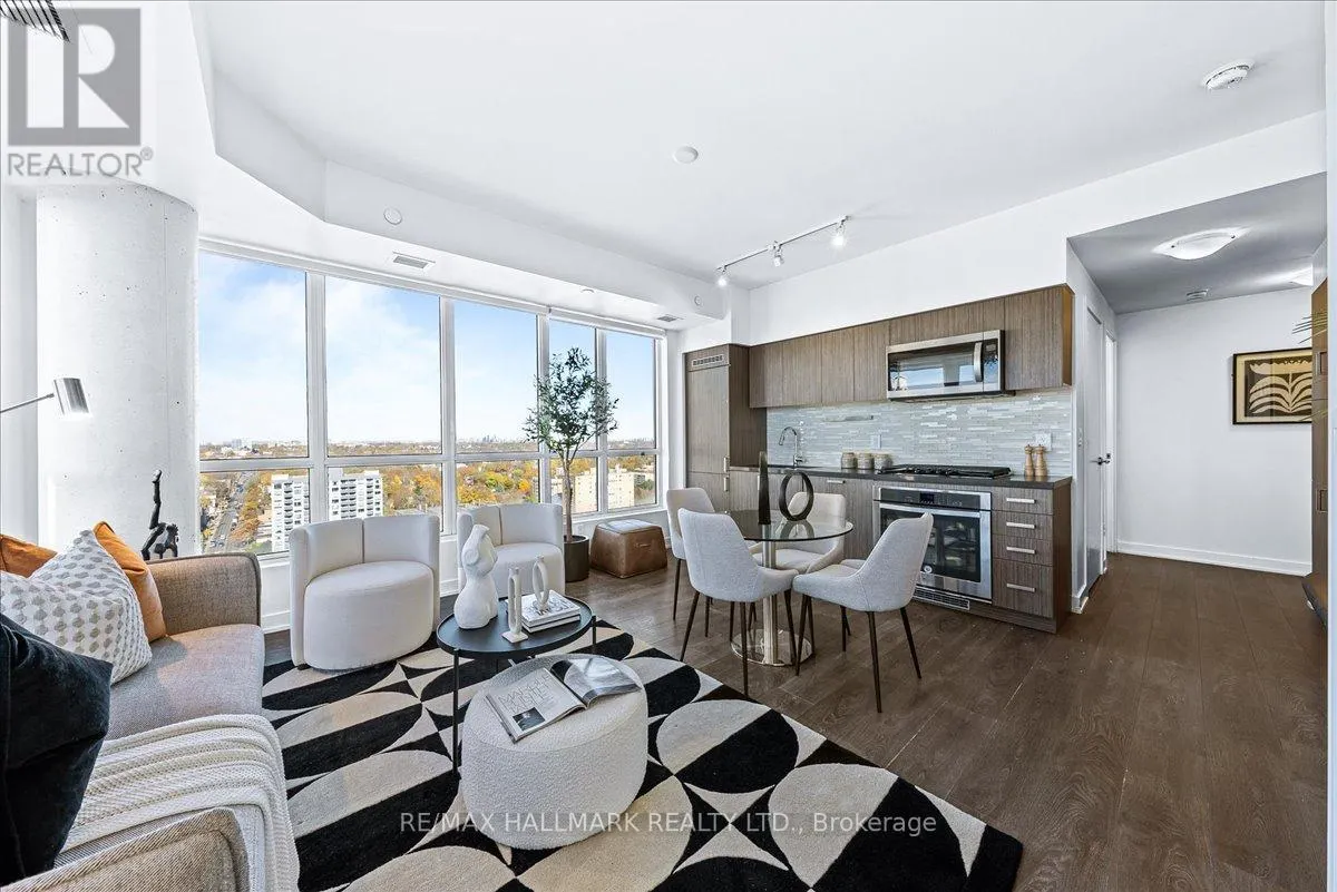 1811 - 501 ST CLAIR AVENUE W