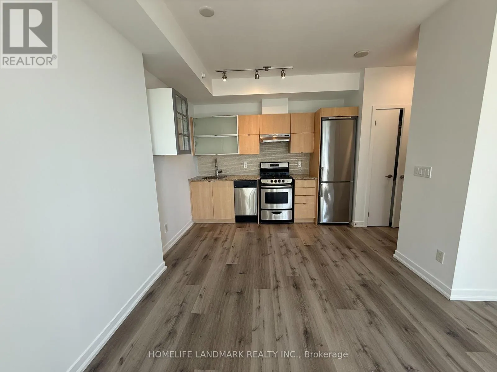 1110 - 170 FORT YORK BOULEVARD