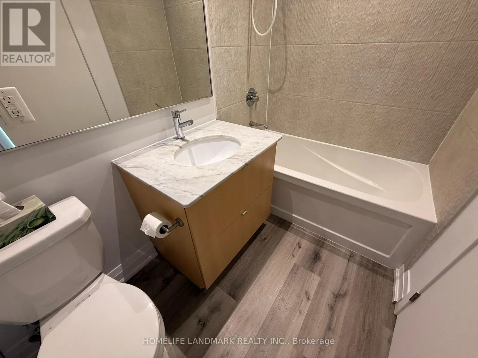 1110 - 170 FORT YORK BOULEVARD