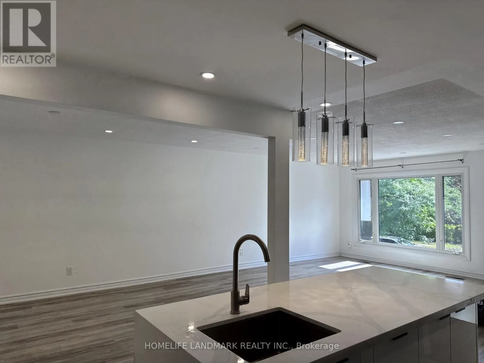 104 LOGANBERRY CRESCENT