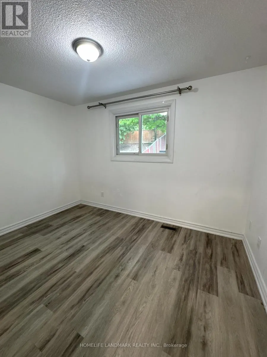 104 LOGANBERRY CRESCENT