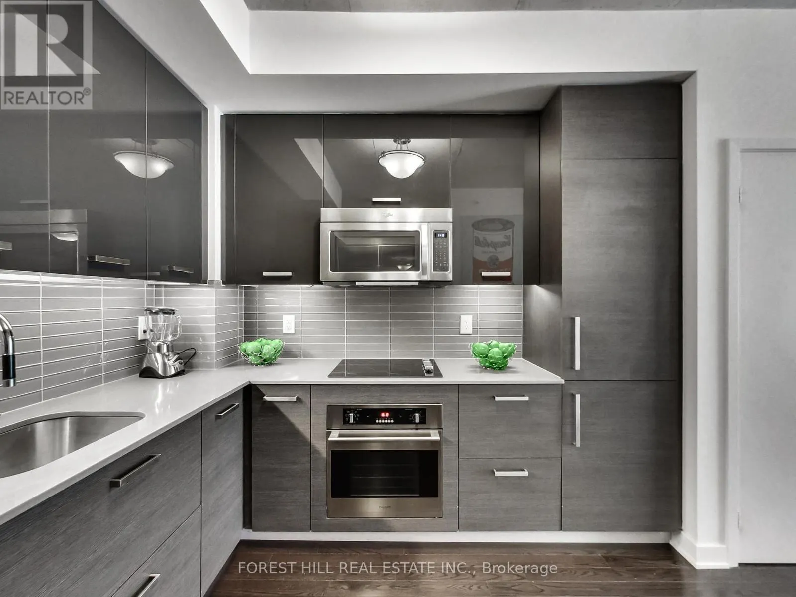 2301 - 210 SIMCOE STREET