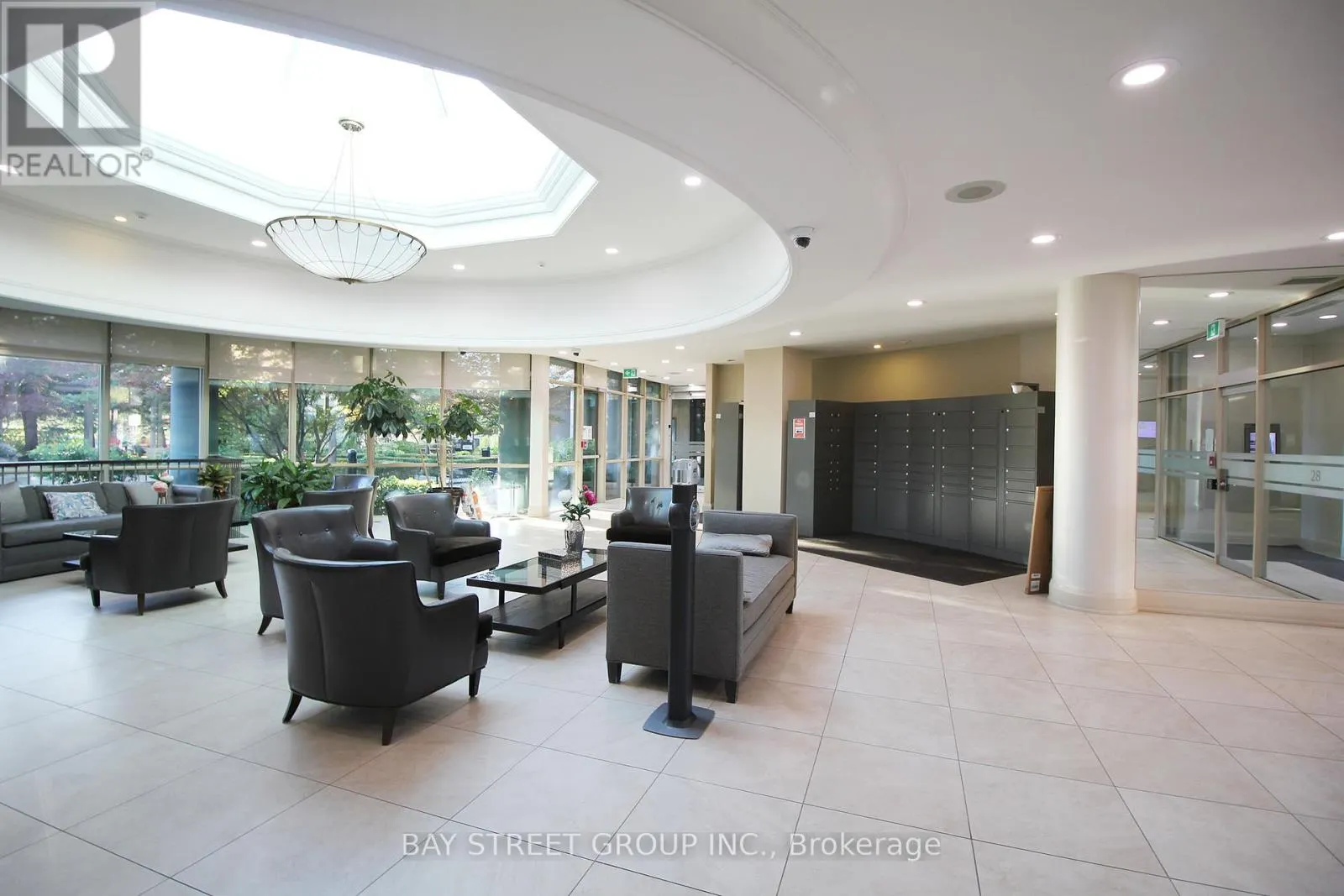 1512 - 30 HARRISON GARDEN BOULEVARD