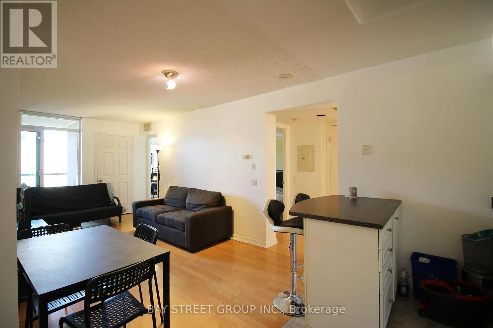 1512 - 30 HARRISON GARDEN BOULEVARD