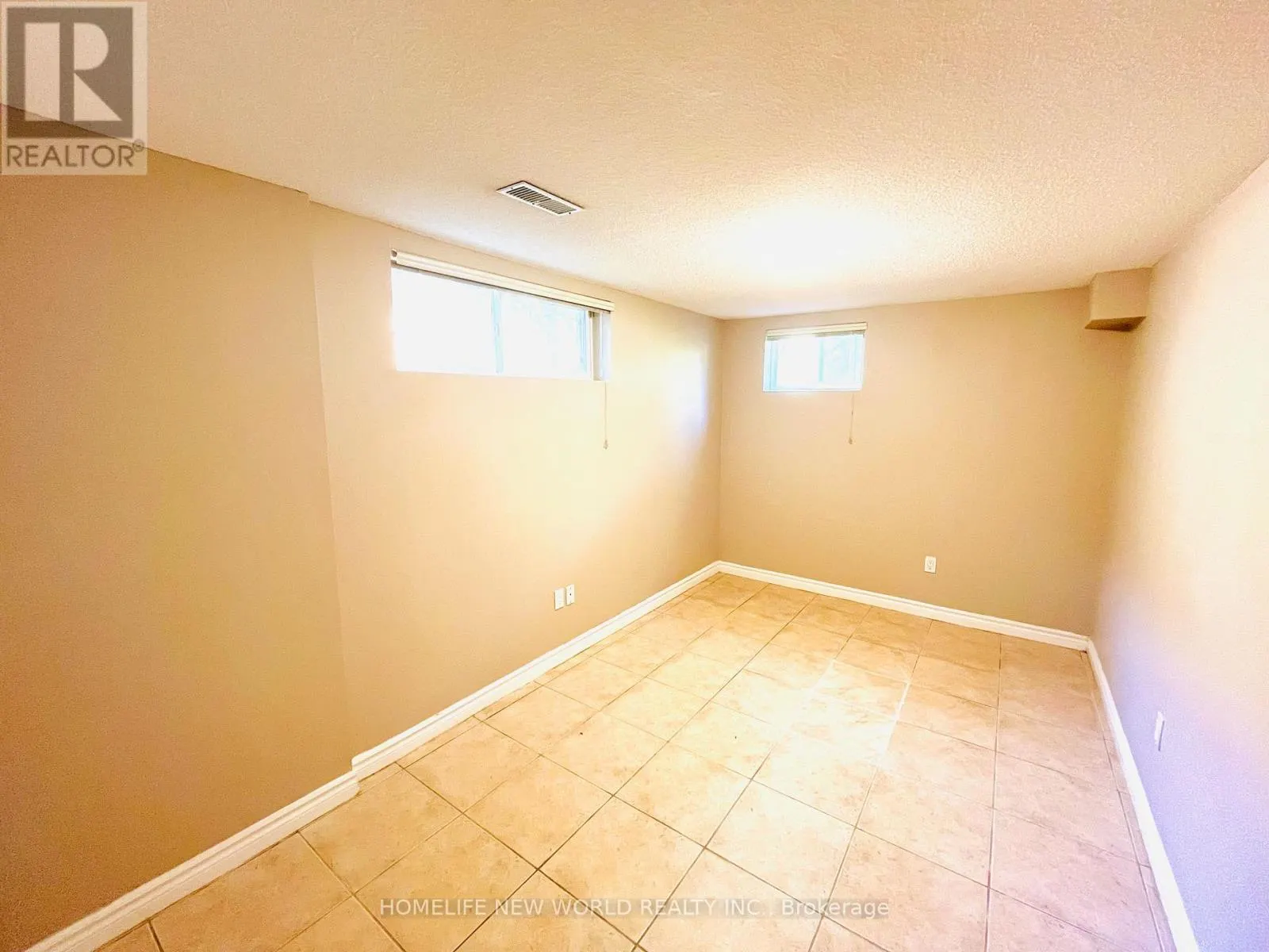 BSMNT - 219 DUNVIEW AVENUE