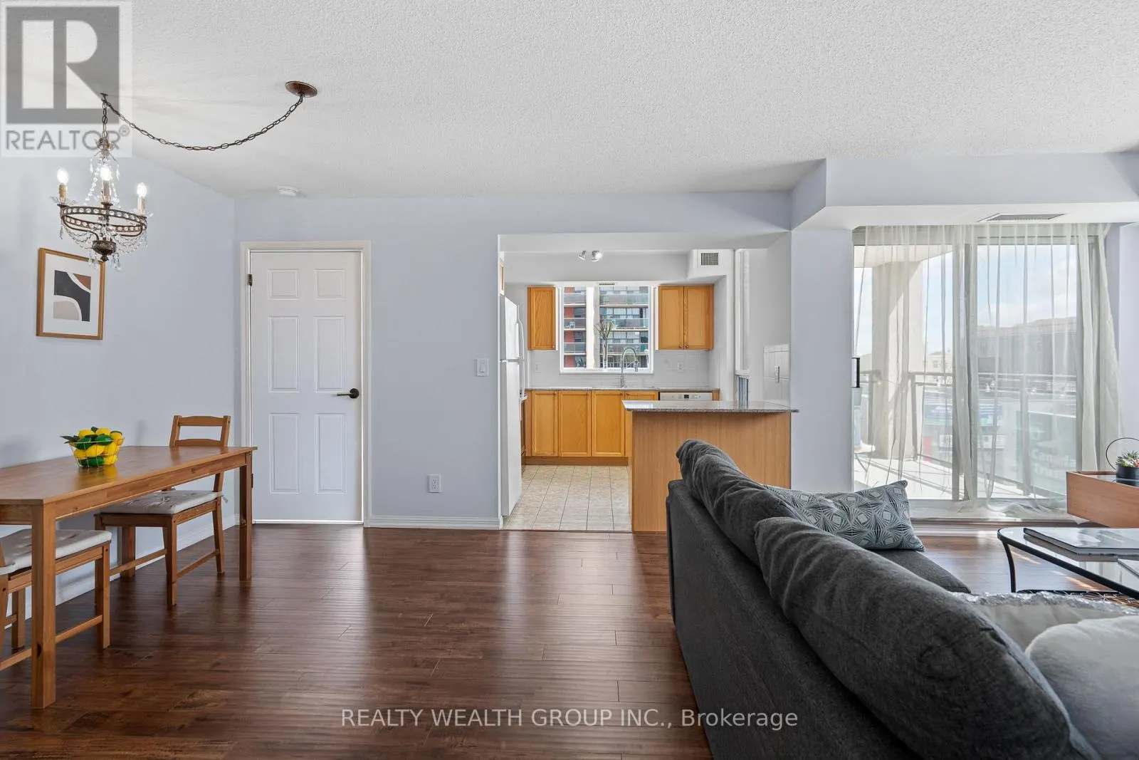 513 - 5940 YONGE STREET