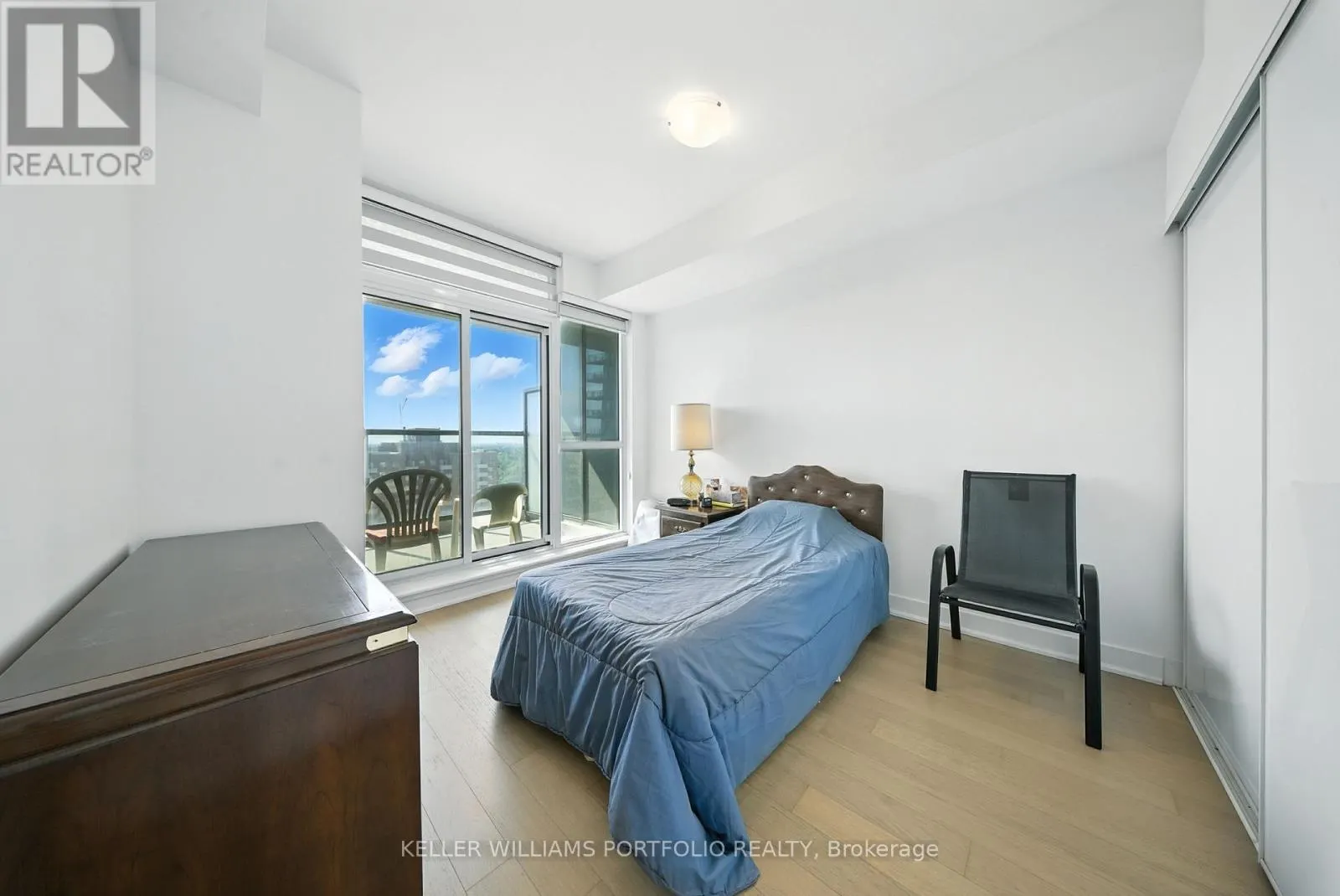 1101 - 1486 BATHURST STREET