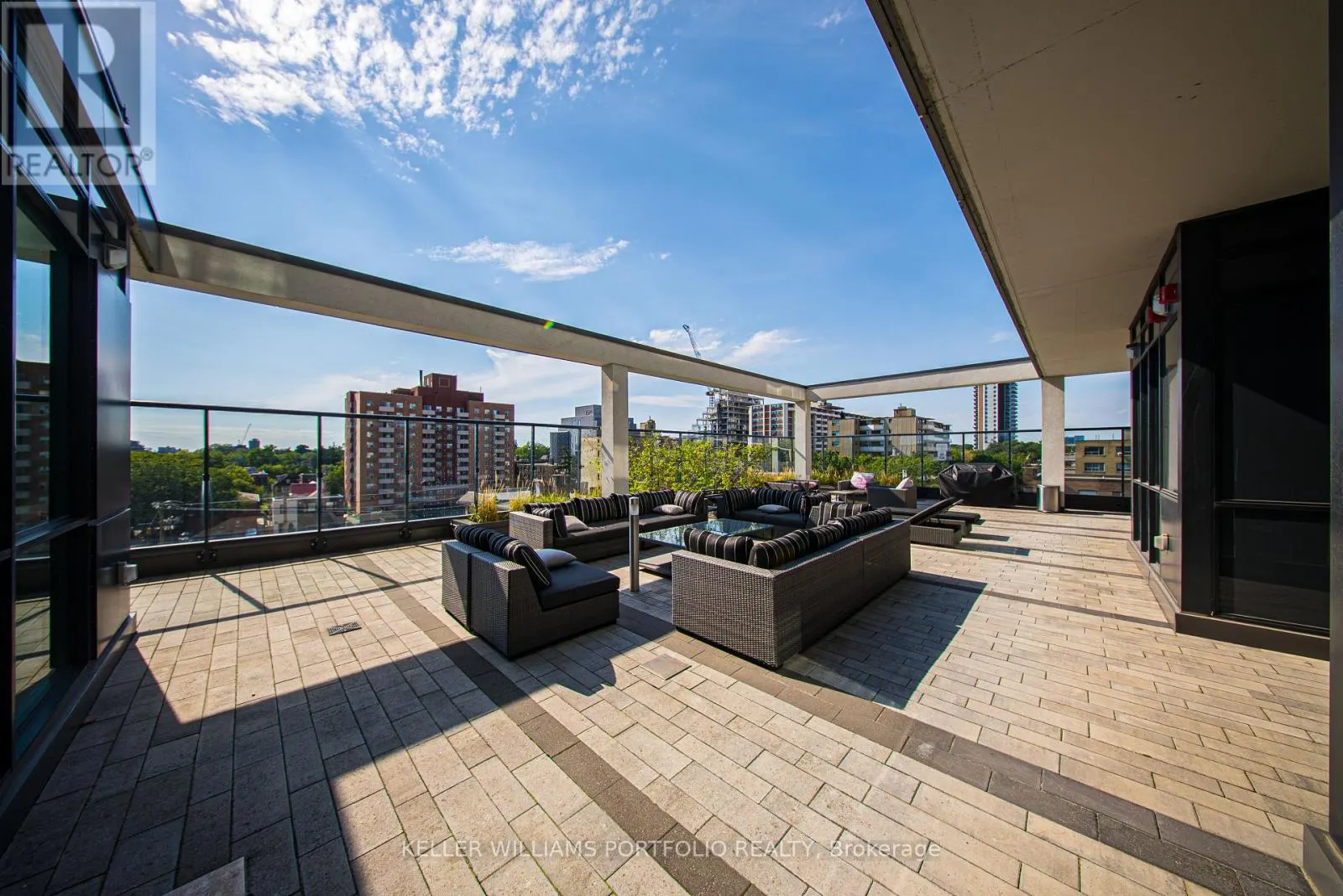 1101 - 1486 BATHURST STREET