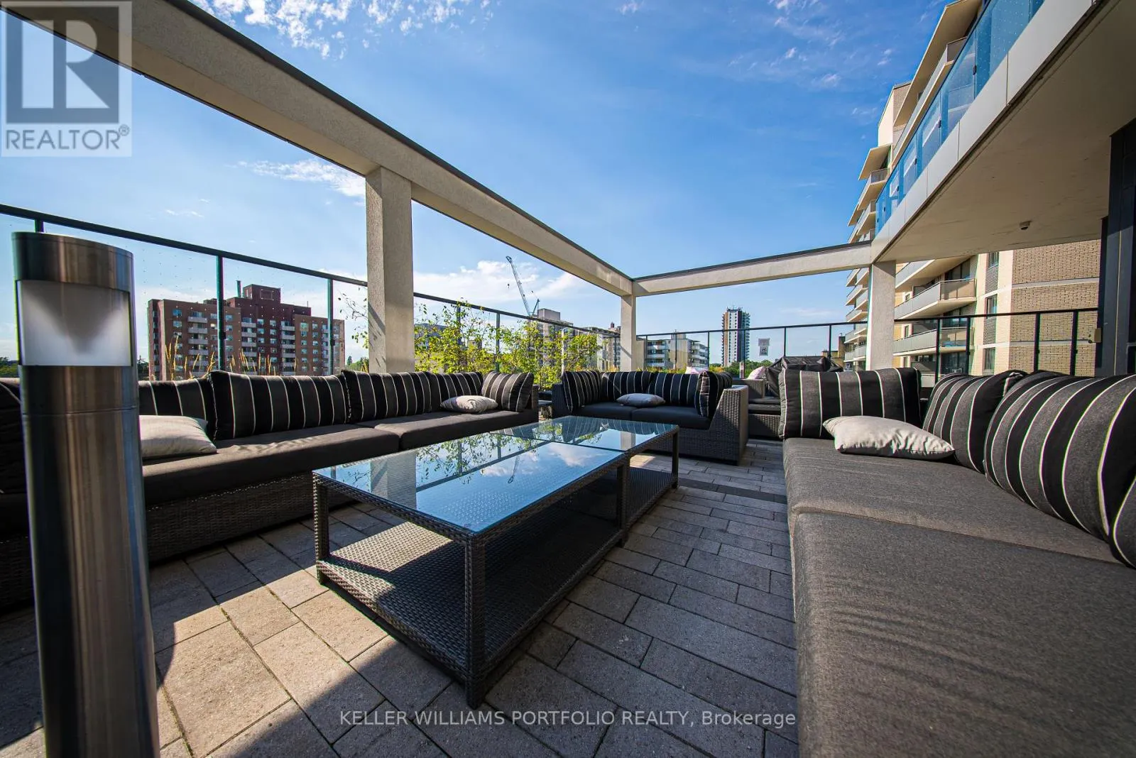 1101 - 1486 BATHURST STREET