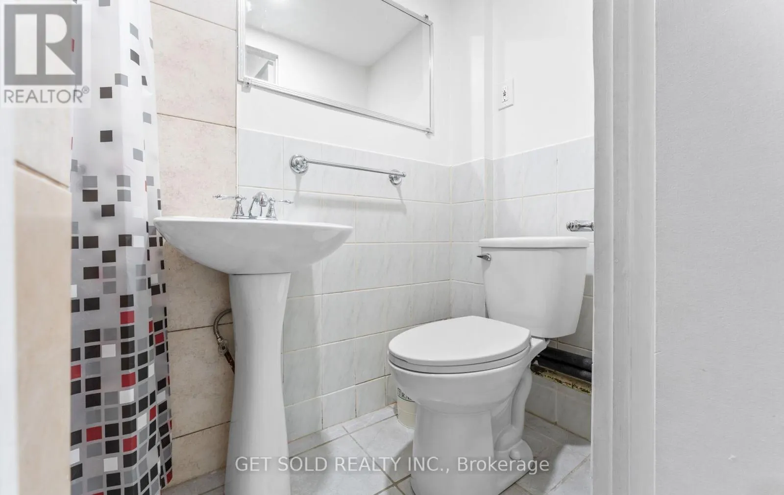 10 DUNBOYNE COURT
