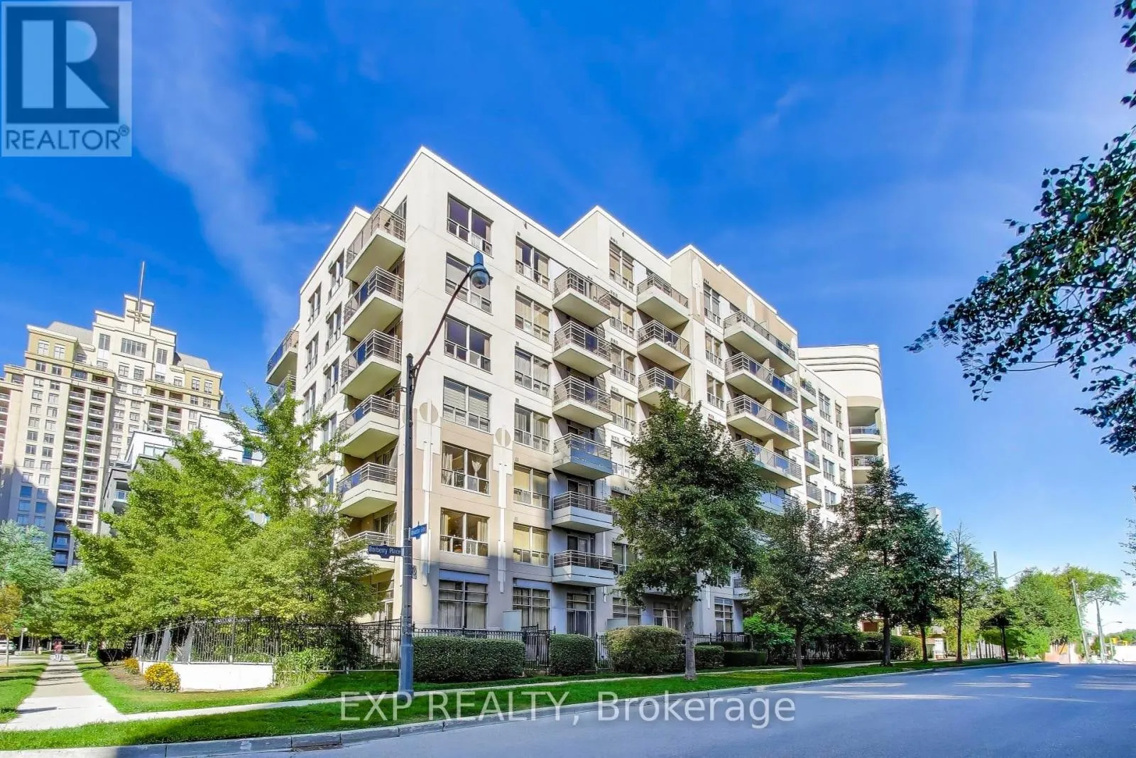 510 - 19 BARBERRY PLACE