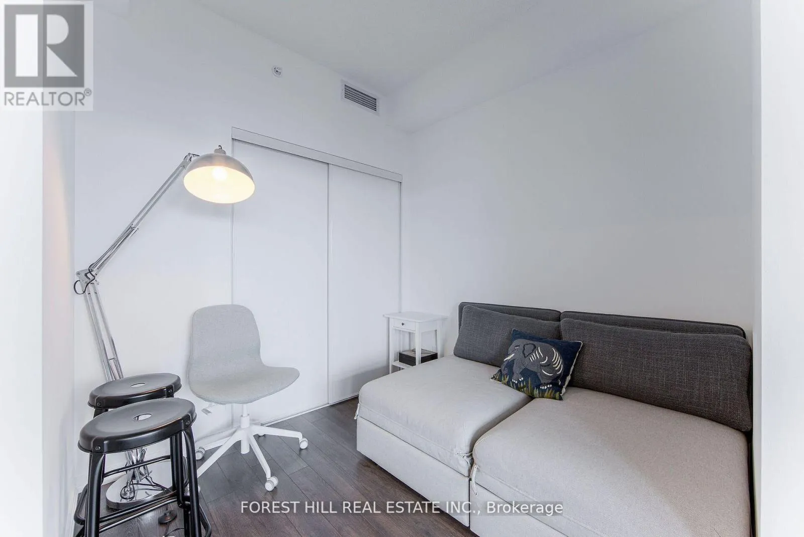PH05 - 68 ABELL STREET