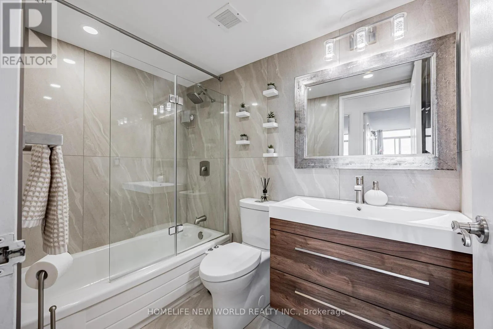708 - 3300 DON MILLS ROAD