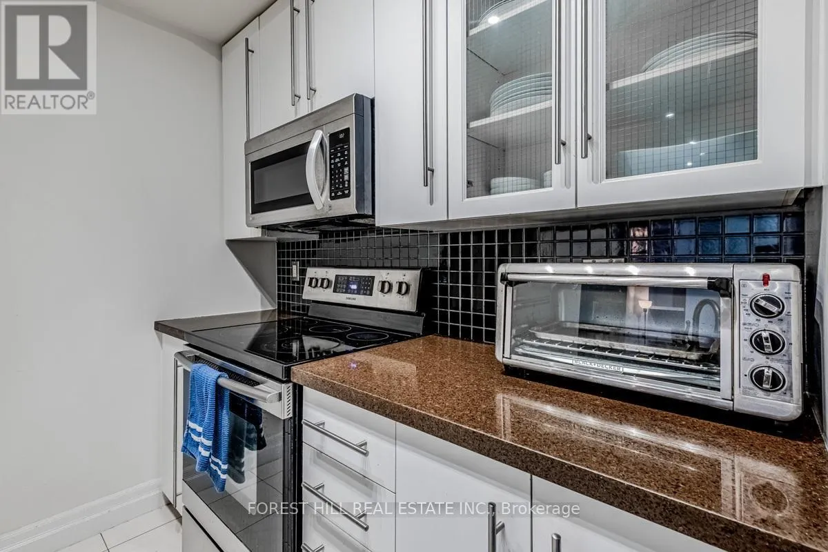 305 - 70 ALEXANDER STREET