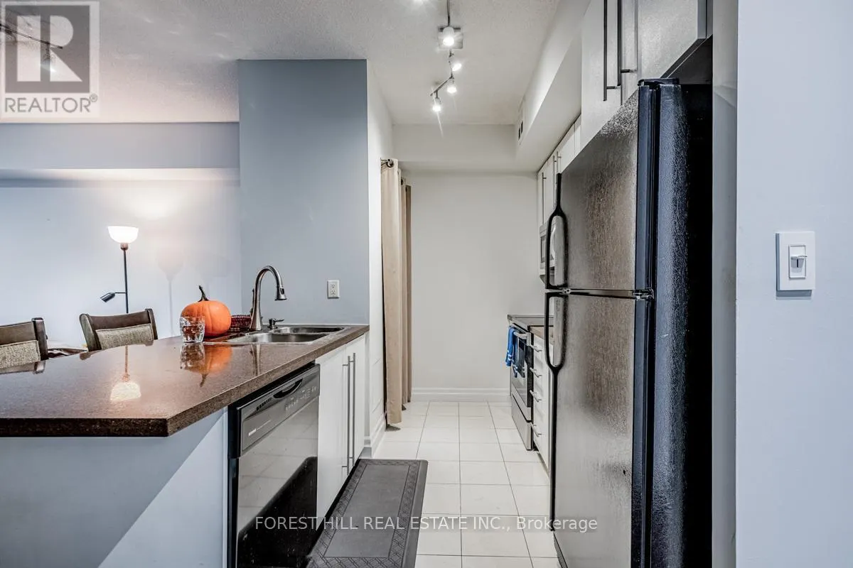 305 - 70 ALEXANDER STREET