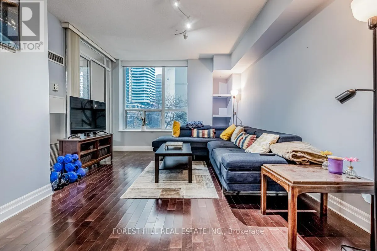 305 - 70 ALEXANDER STREET