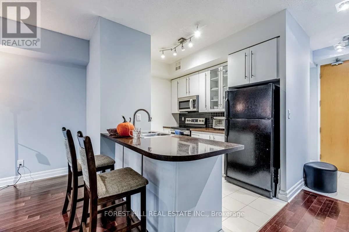 305 - 70 ALEXANDER STREET