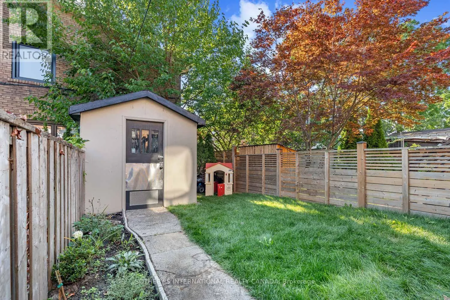202 ARLINGTON AVENUE