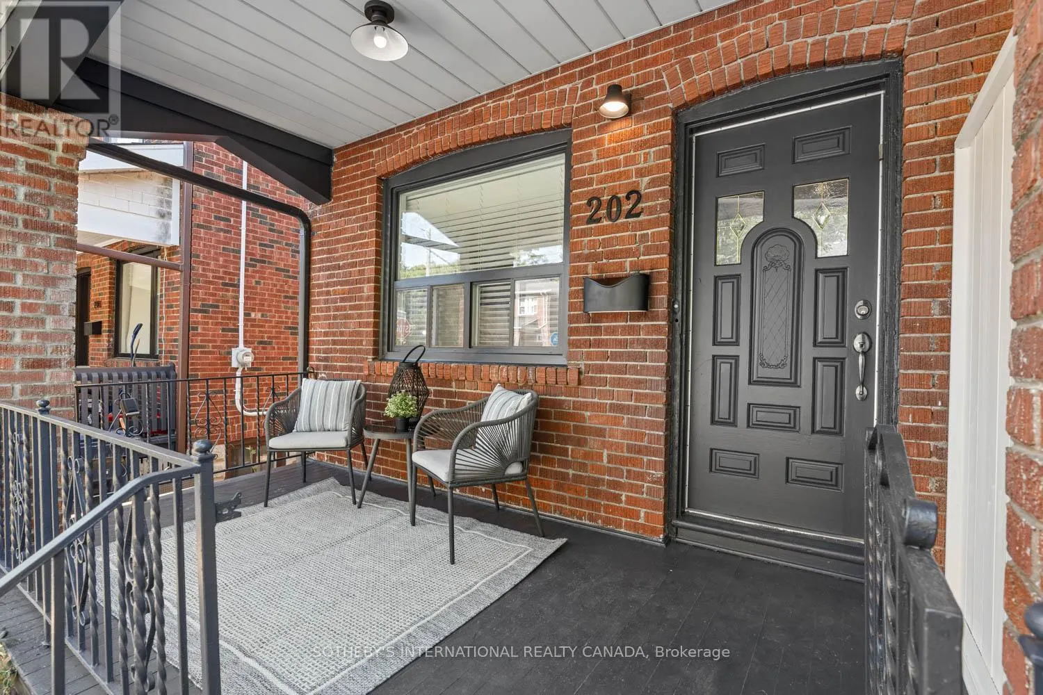 202 ARLINGTON AVENUE