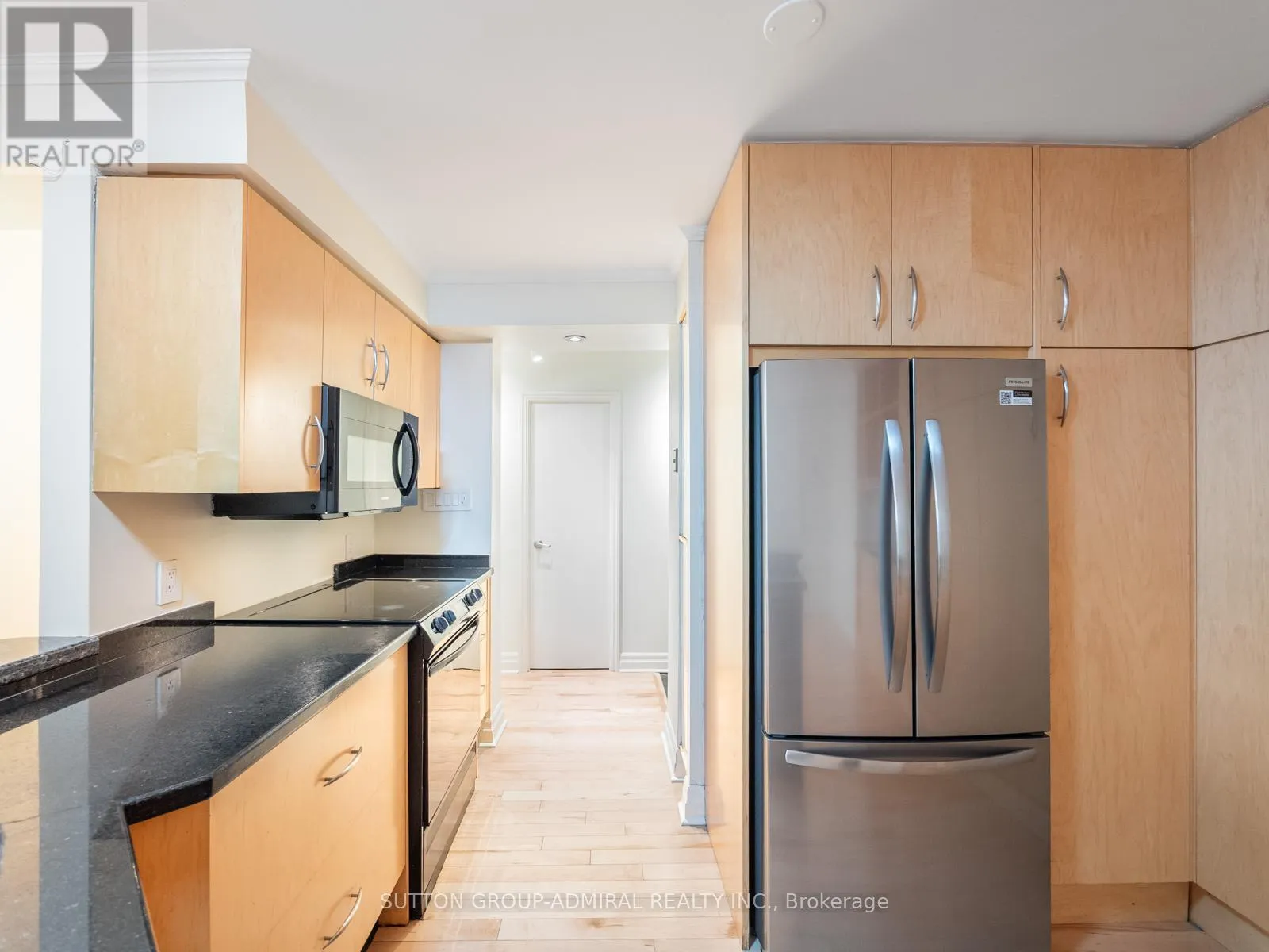106 - 212 ST. GEORGE STREET