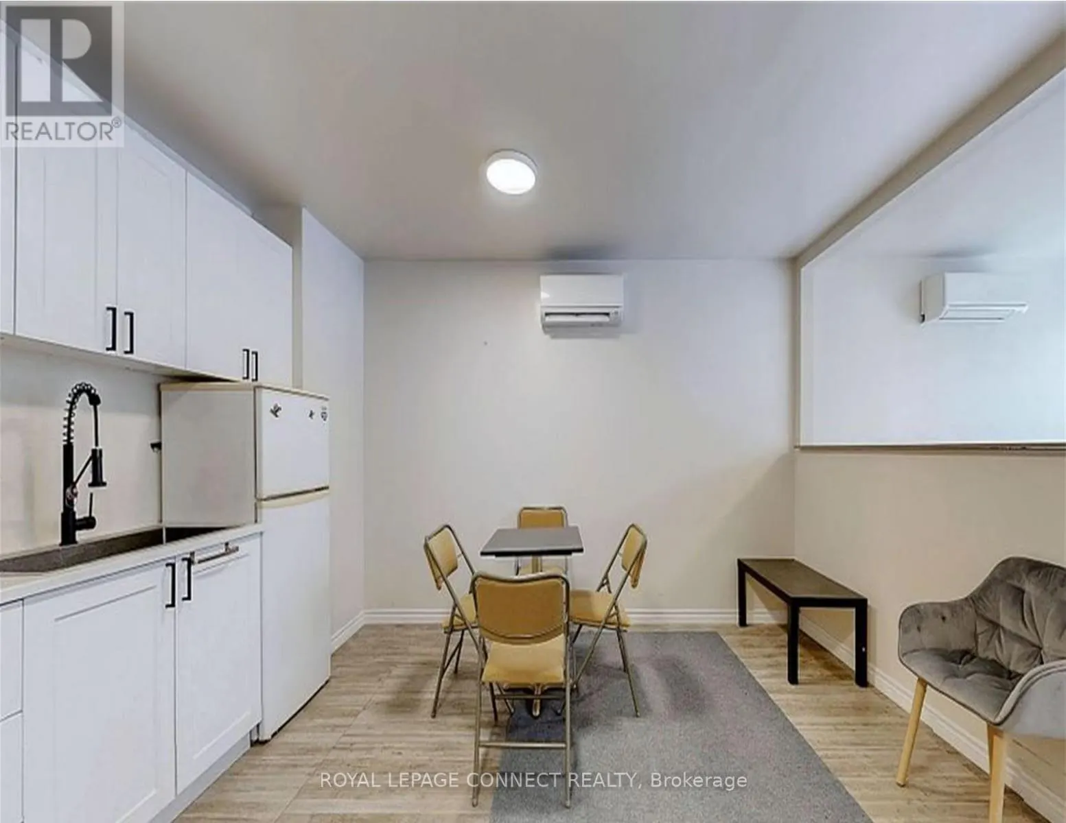 566 QUEEN STREET W