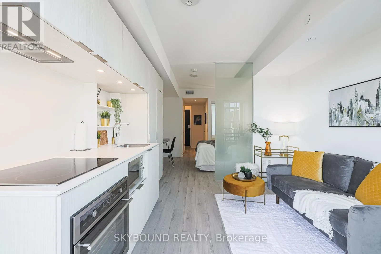 1509 - 77 SHUTER STREET