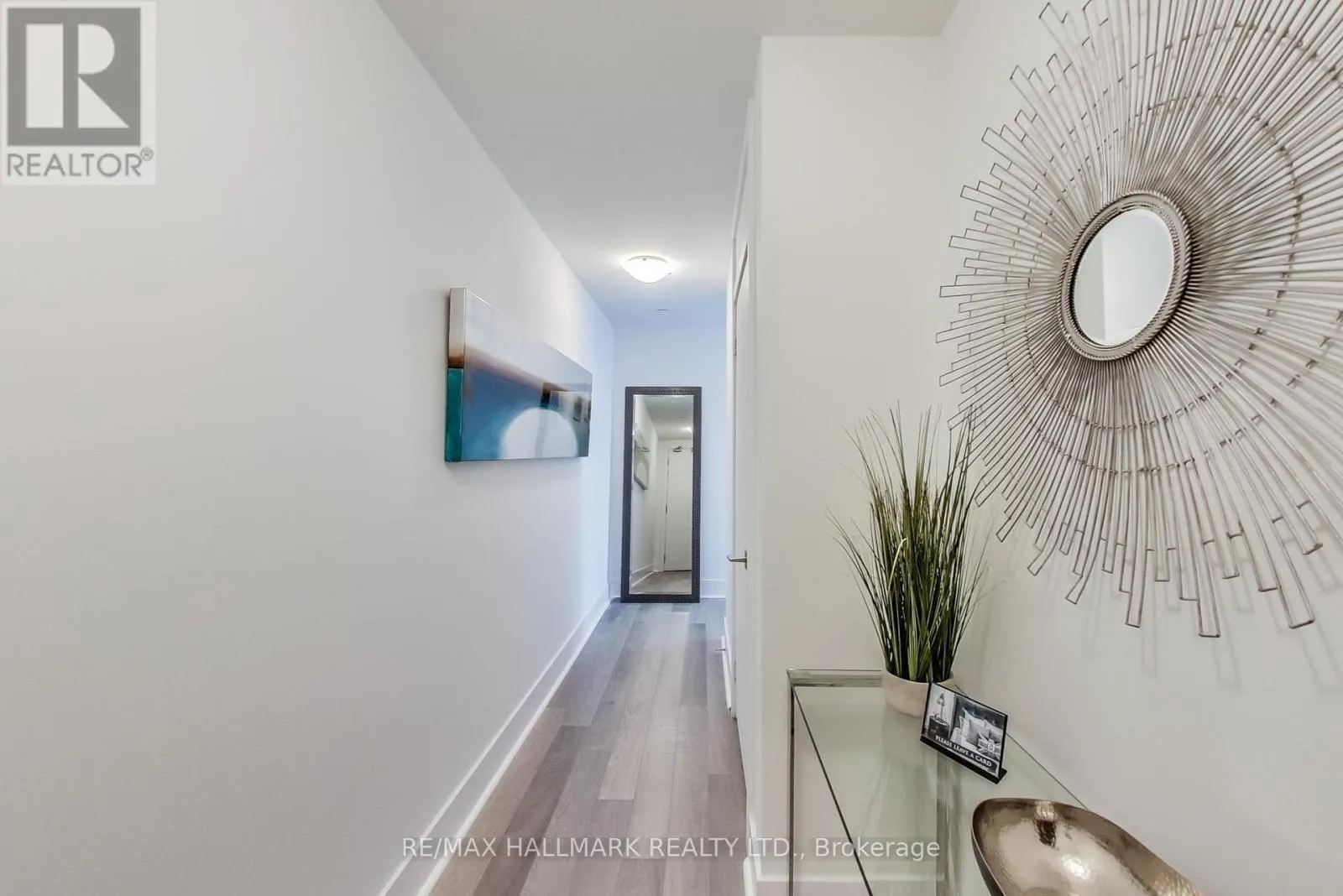 2107 - 32 DAVENPORT ROAD