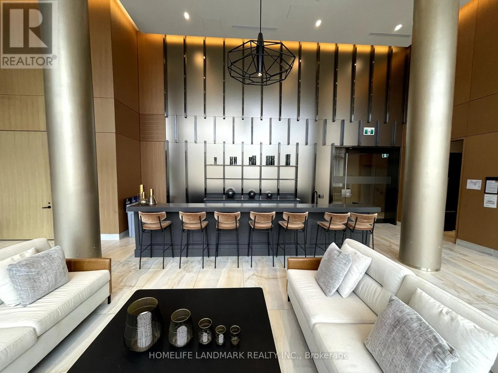 338 - 25 ADRA GRADO WAY