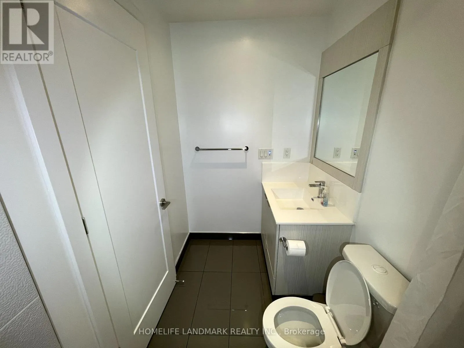 338 - 25 ADRA GRADO WAY