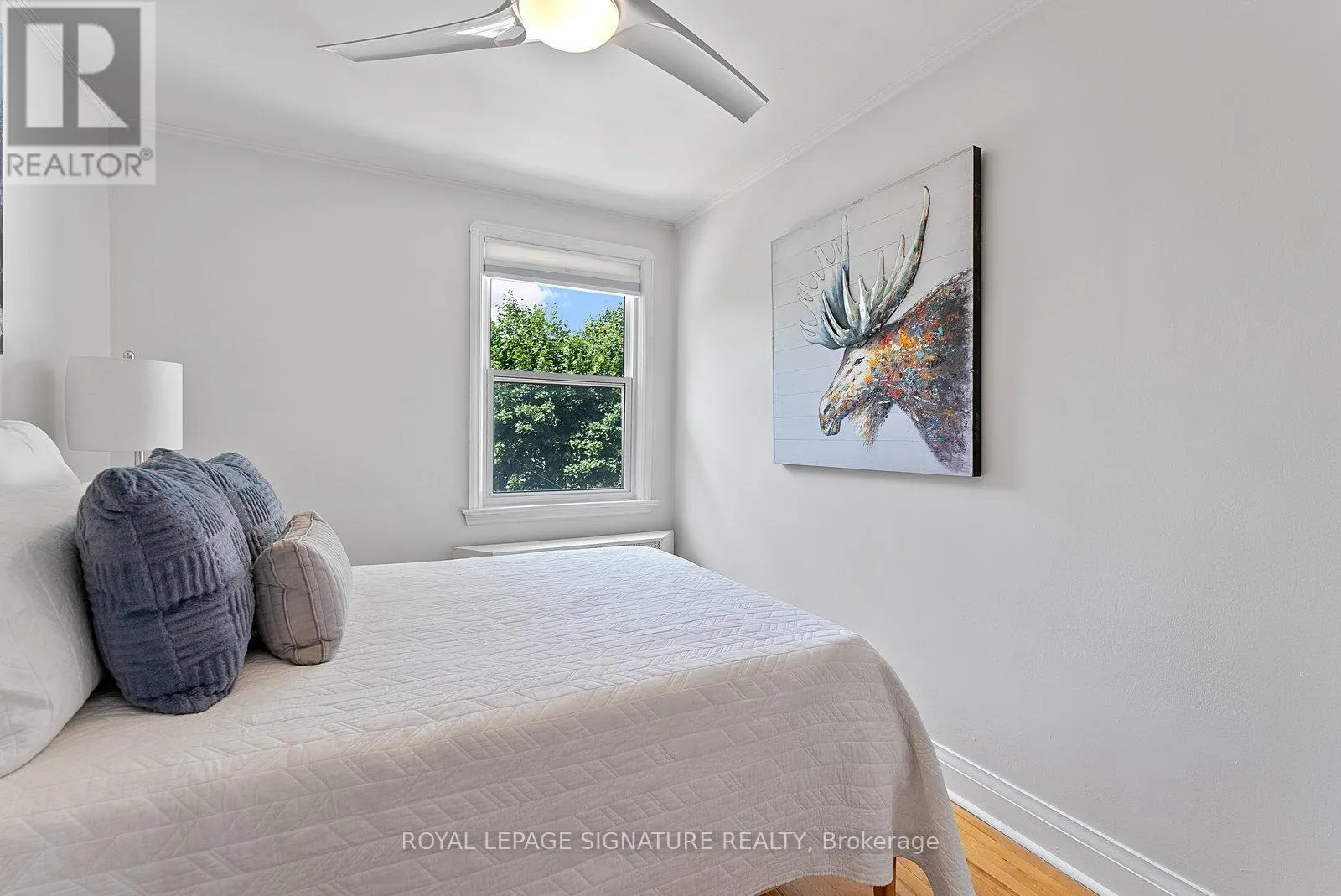18 VANDERHOOF AVENUE