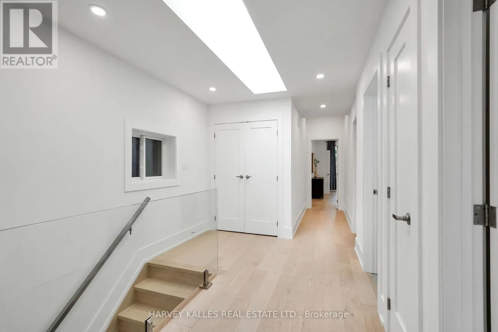253 ALBANY AVENUE