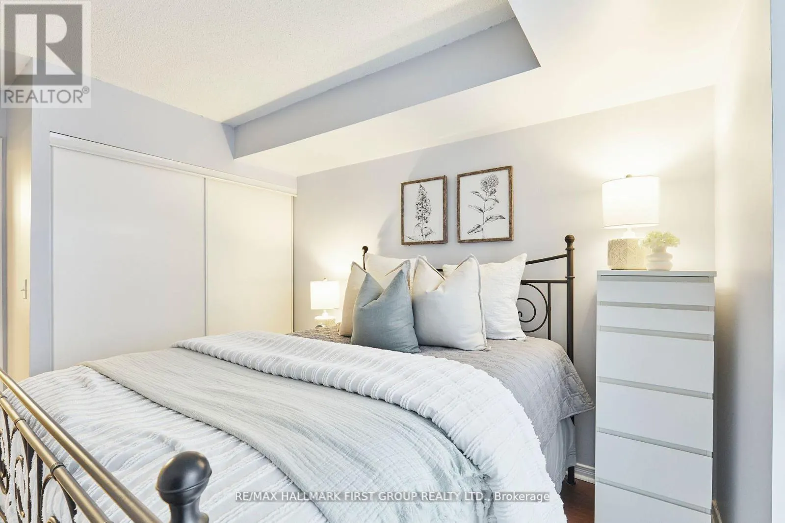 612 - 28 OLIVE AVENUE, #612