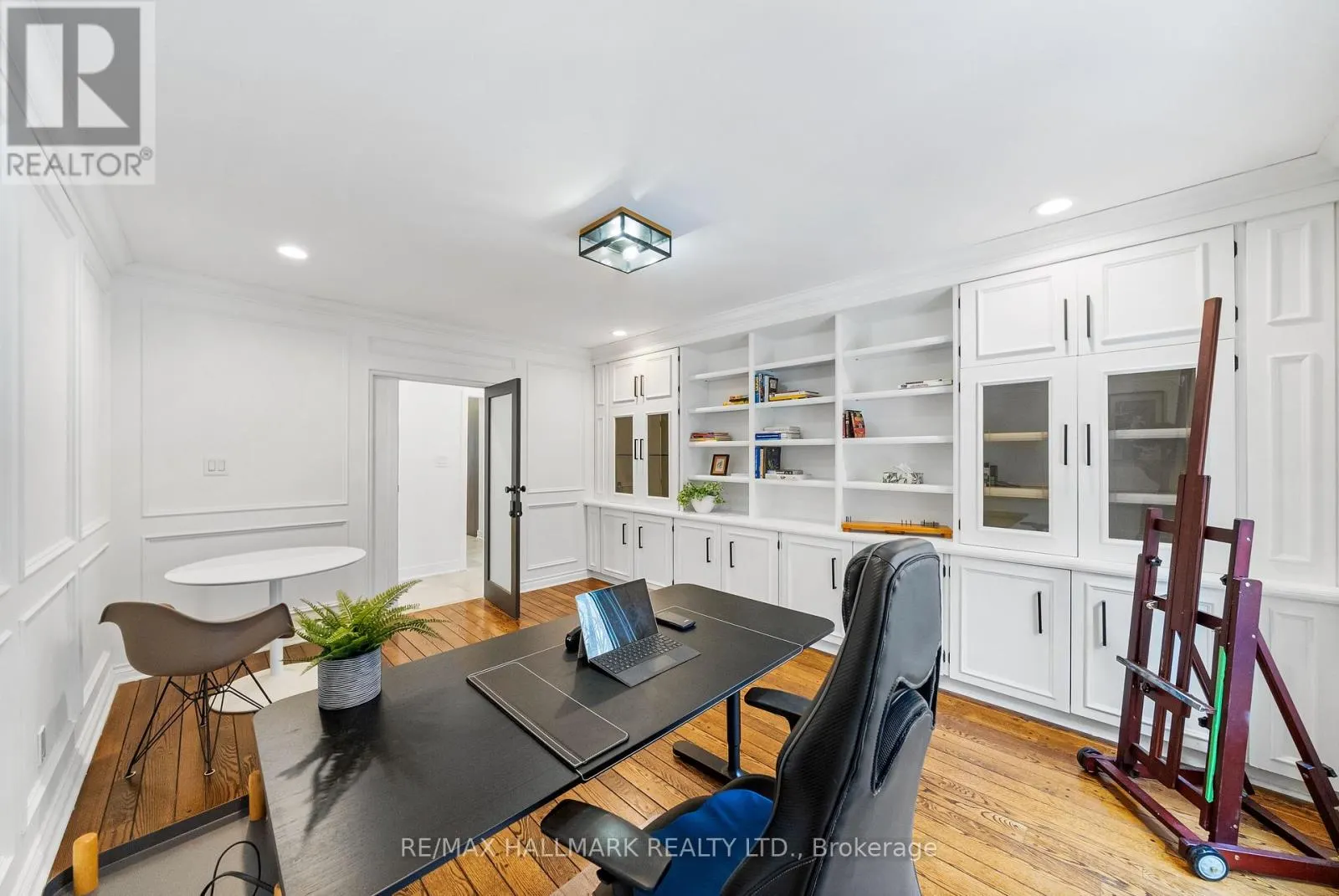 97 CLARINDA DRIVE