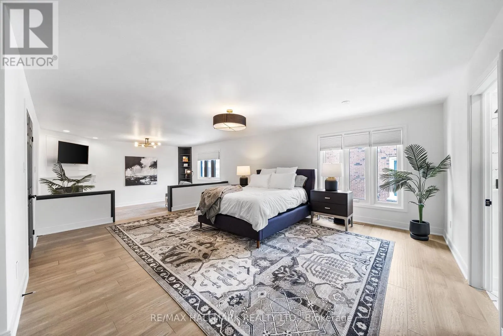 97 CLARINDA DRIVE