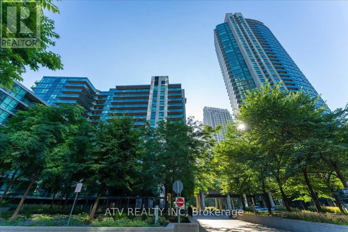961 - 209 FORT YORK BOULEVARD
