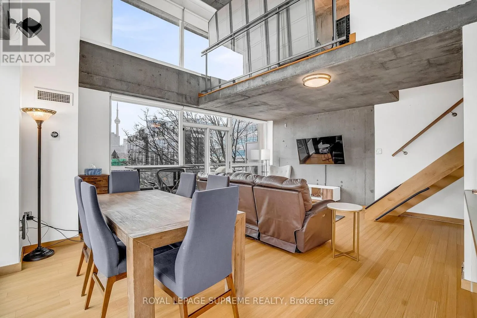 516 - 954 KING STREET W