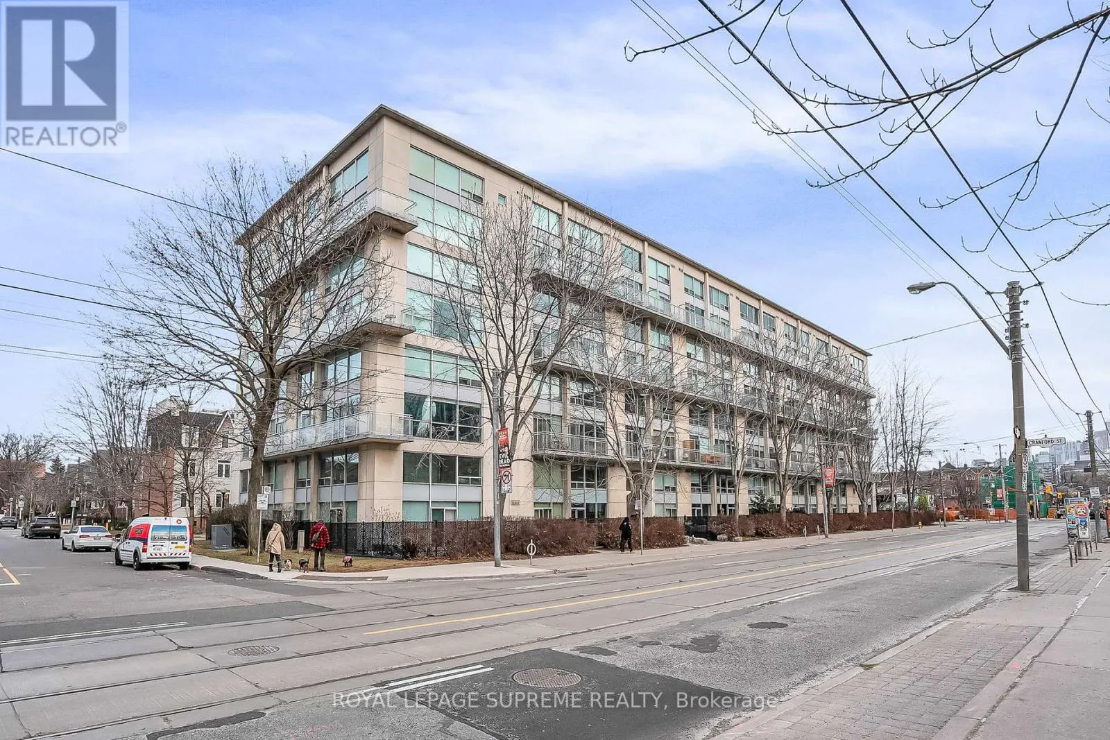 516 - 954 KING STREET W