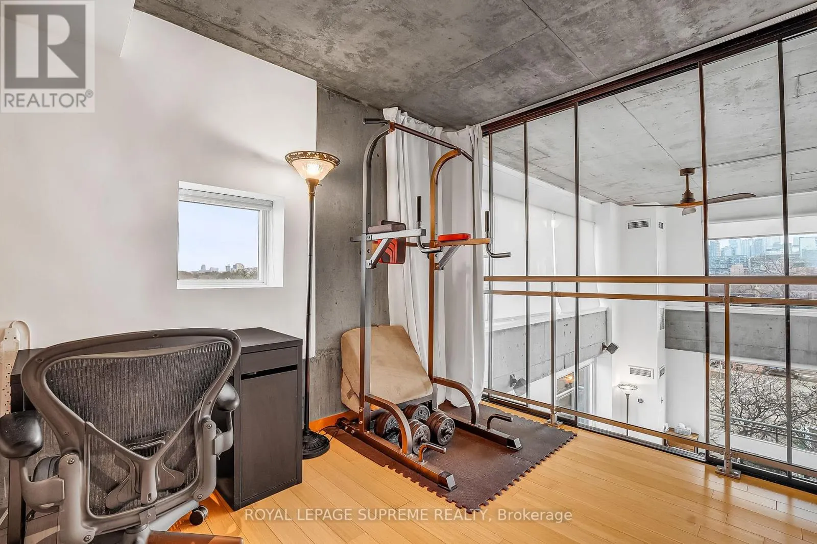 516 - 954 KING STREET W