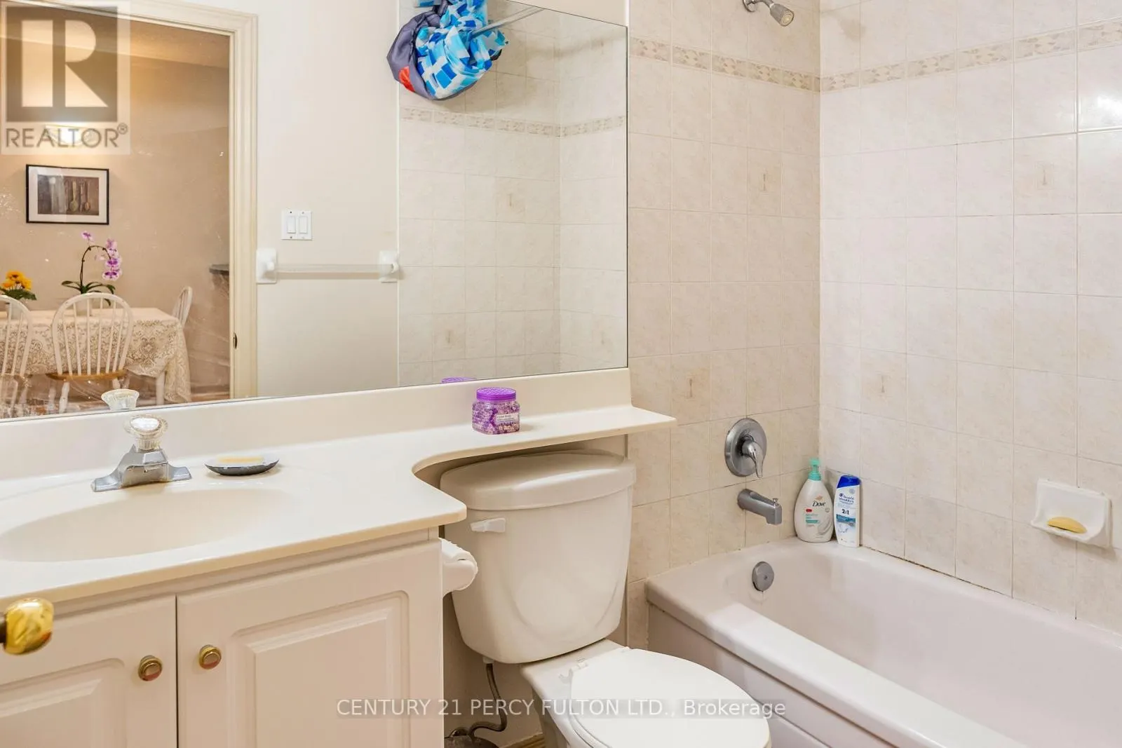 1204 - 393 KING STREET W