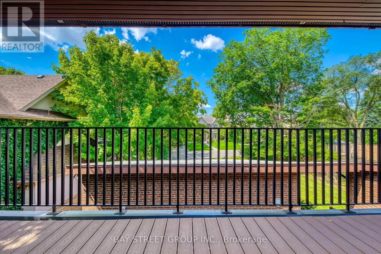 7 MYLESVIEW PLACE