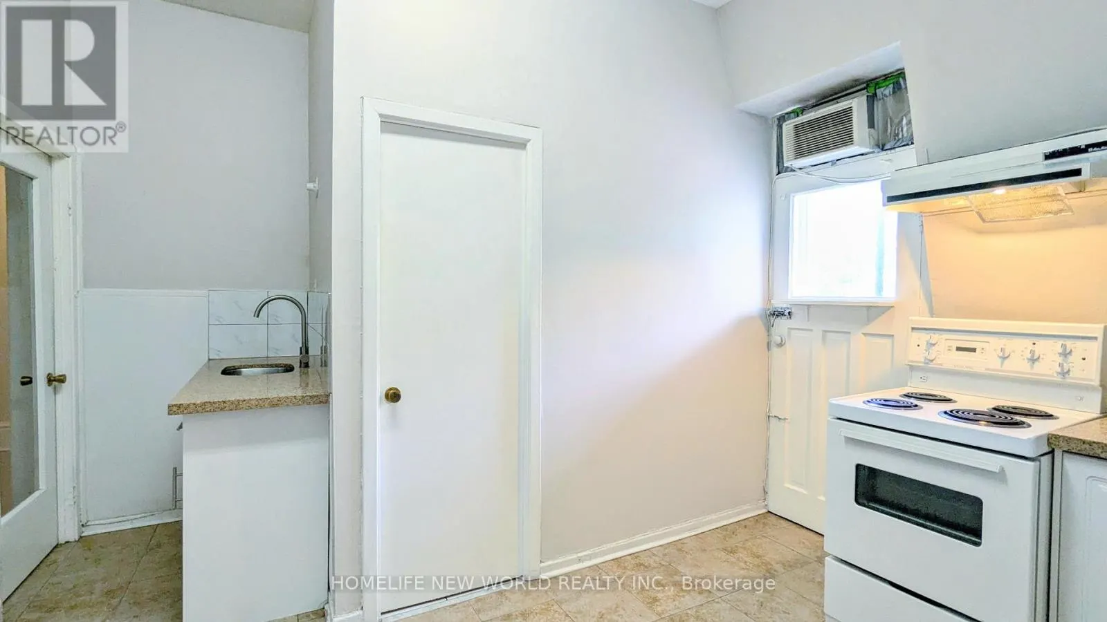 FLOOR 3 - 444 QUEEN STREET W