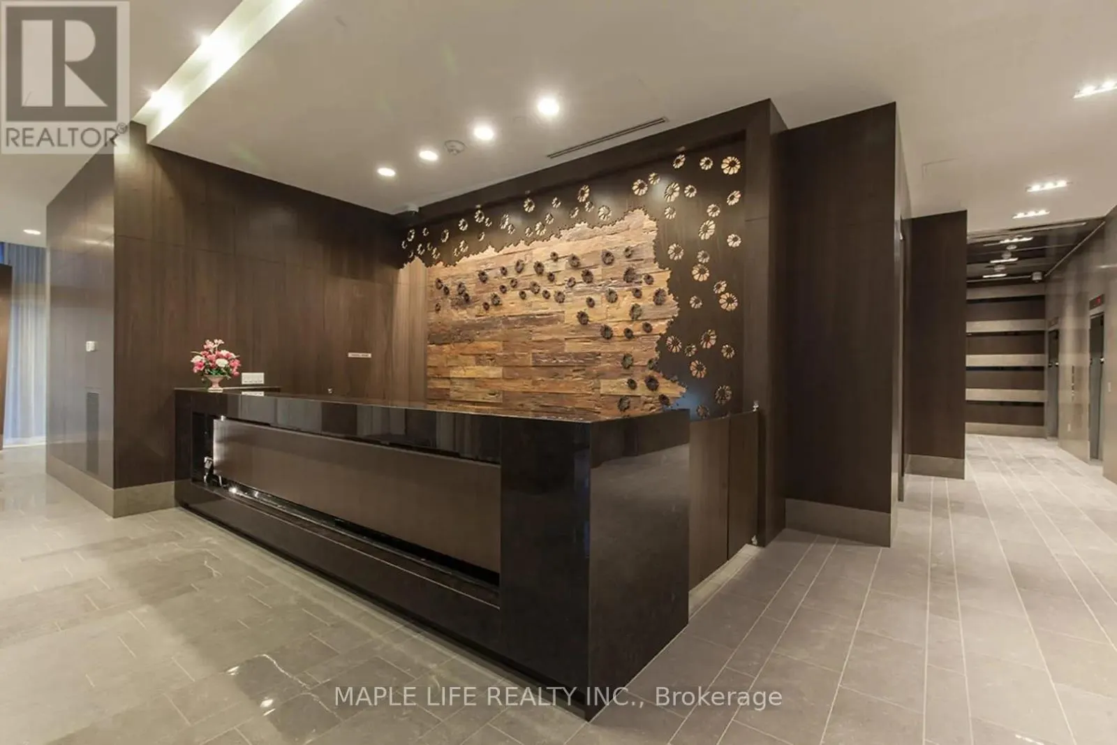 312 - 88 SHEPPARD AVENUE E