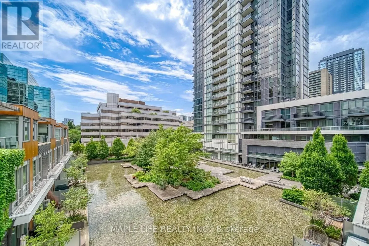 312 - 88 SHEPPARD AVENUE E