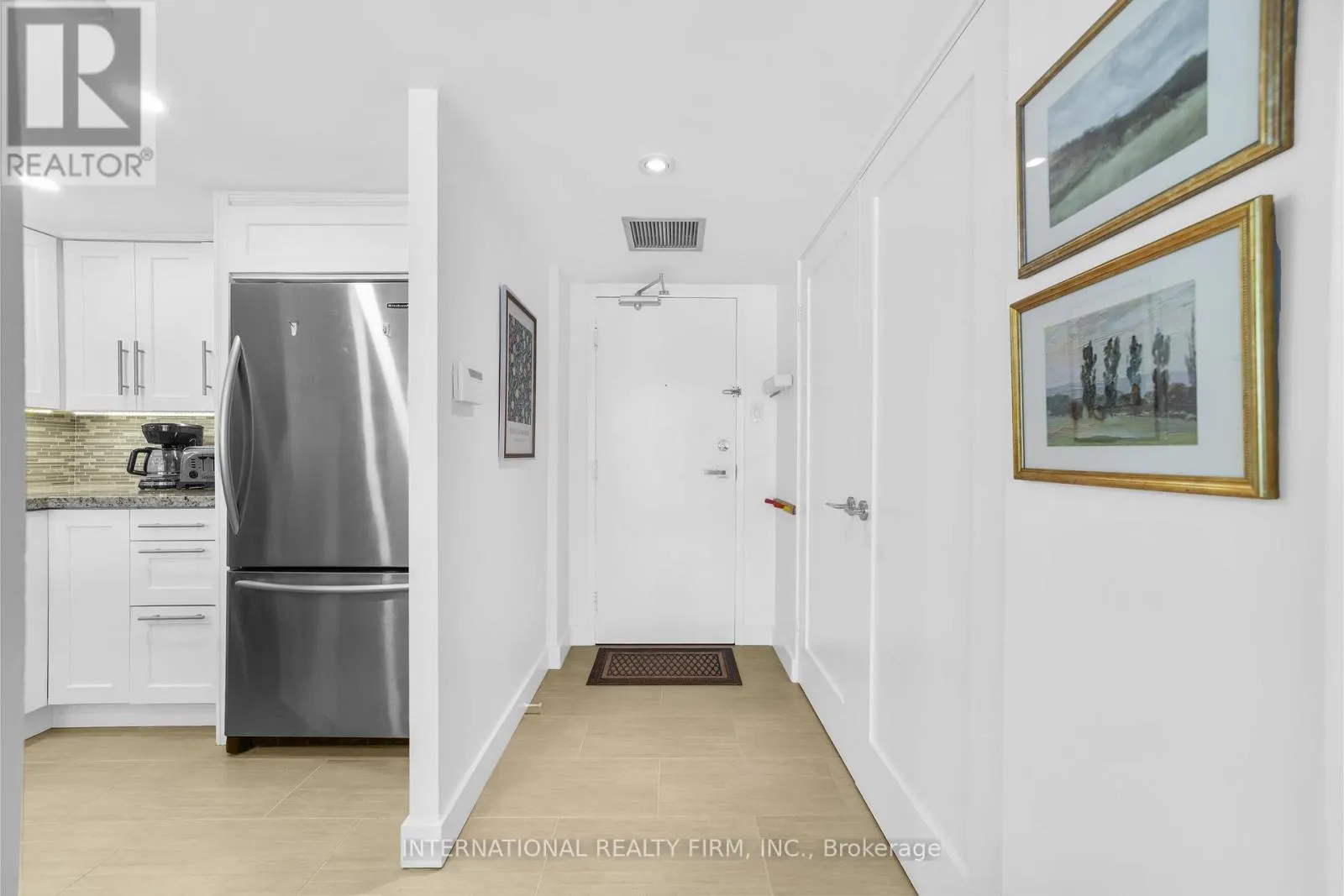 713 - 701 KING STREET W