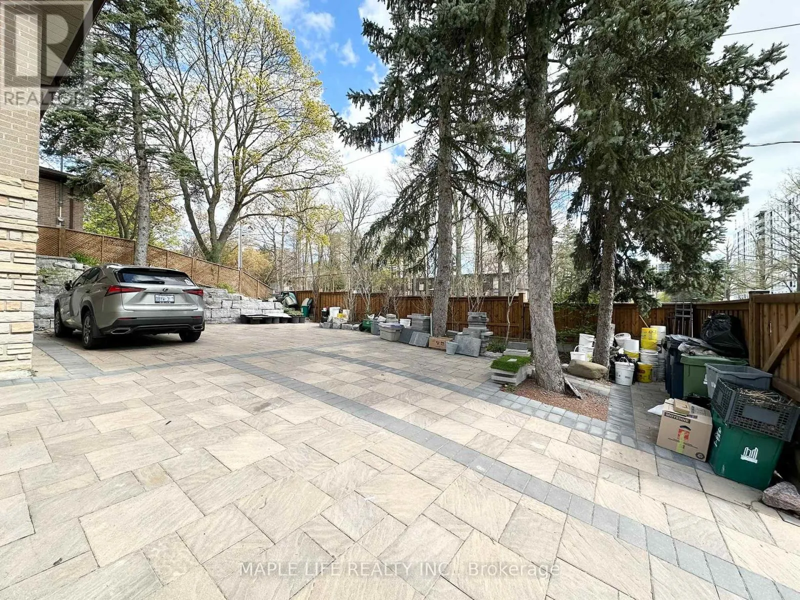 92 RAMEAU DRIVE